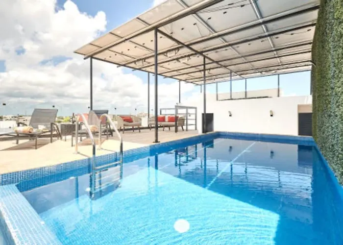 2 Bdrm Ocean View Private Pool Heart Of Town Playa del Carmen