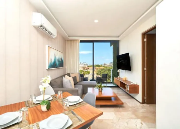 2 Bdrm Ocean View Private Pool Heart Of Town Apartamento