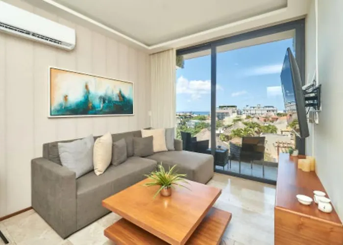 2 Bdrm Ocean View Private Pool Heart Of Town Apartamento