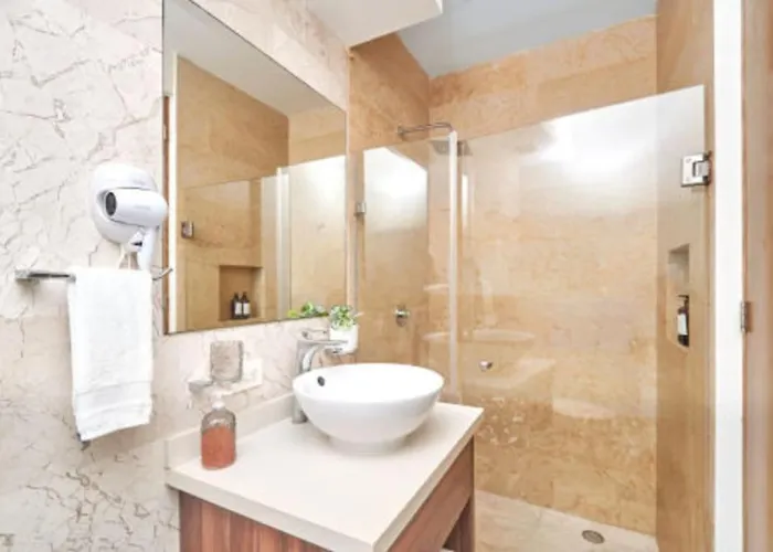 Apartamento 2 Bdrm Ocean View Private Pool Heart Of Town Playa del Carmen