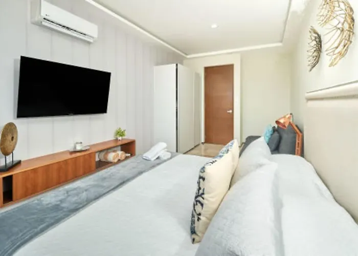 2 Bdrm Ocean View Private Pool Heart Of Town Apartamento *
