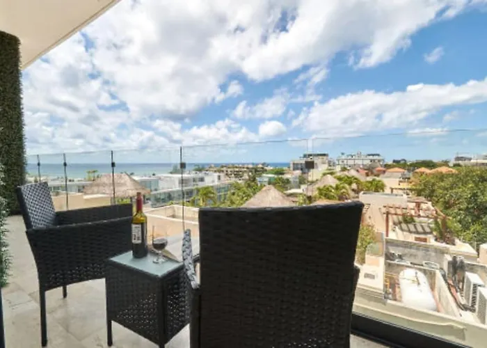 2 Bdrm Ocean View Private Pool Heart Of Town Apartamento Playa del Carmen