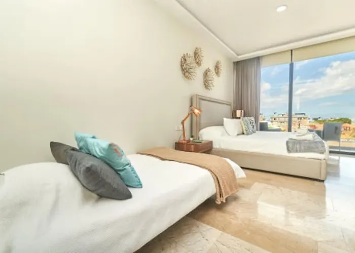 2 Bdrm Ocean View Private Pool Heart Of Town * Playa del Carmen