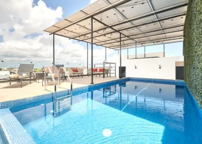 Apartamento 2 Bdrm Ocean View Private Pool Heart Of Town *