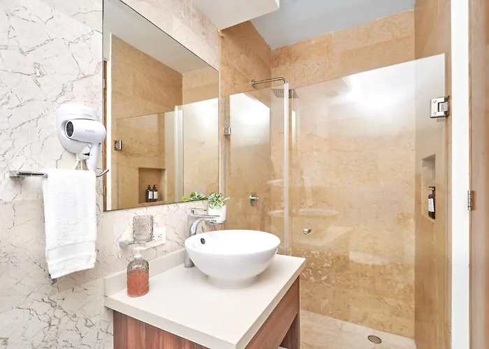 2 Bdrm Ocean View Private Pool Heart Of Town * Playa del Carmen
